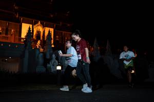 BIB: 640
                            <button type="button" onclick="openModal(22280128)" class="btn btn-primary btn-sm float-right btn-popup" data-toggle="modal" data-target=".modal-high-quality">
                        <i class="fas fa-shopping-cart"></i> Add to Cart
                    </button>
                                            <button type="button" onclick="isThisMe(22280128, true)" class="btn btn-success btn-sm float-right btn-popup btn-isme hidden" data-toggle="tooltip" data-placement="bottom" title="นี่คือรูปของคุณใช่ไหม คลิกที่นี่เพื่อเอาเข้าอัลบั้ม">
                        <i class="fas fa-plus"></i> Add to album
                    </button>
                    <button type="button" onclick="isThisMe(22280128, false)" class="btn btn-warning btn-sm float-right btn-popup btn-isnotme hidden">
                        <i class="fas fa-ban"></i> Remove from album
                    </button>